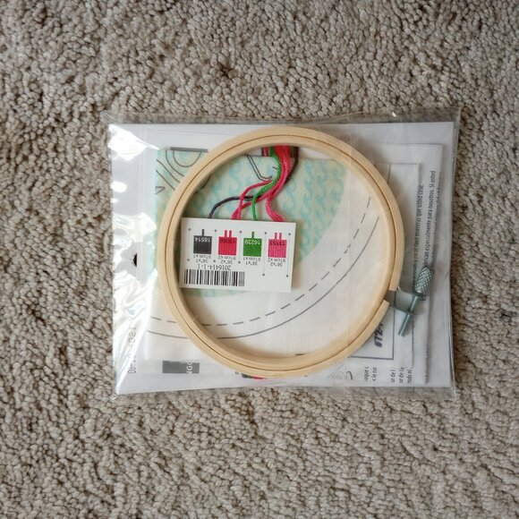 New, Two Embroidery Kits, "Enjoy the Ride" and "Flamingo" - Picture 5 of 5